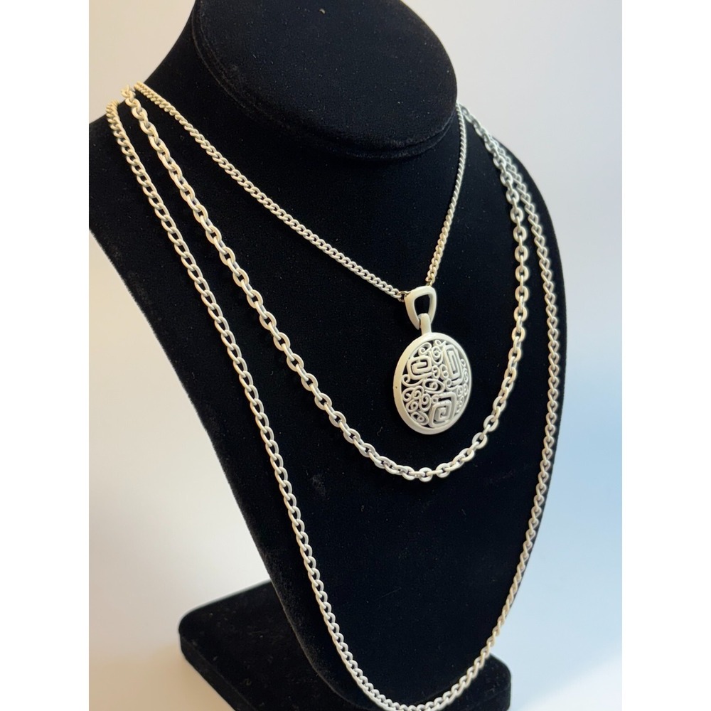 Triple Strand Necklace White Enamel Filigree Pendant Boho Chic Minimalist 90s - Picture 3 of 7